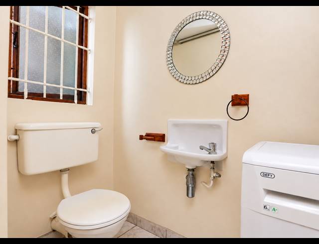 3 BEDROOM TOWNHOUSE FOR SALE IN GLENWOOD